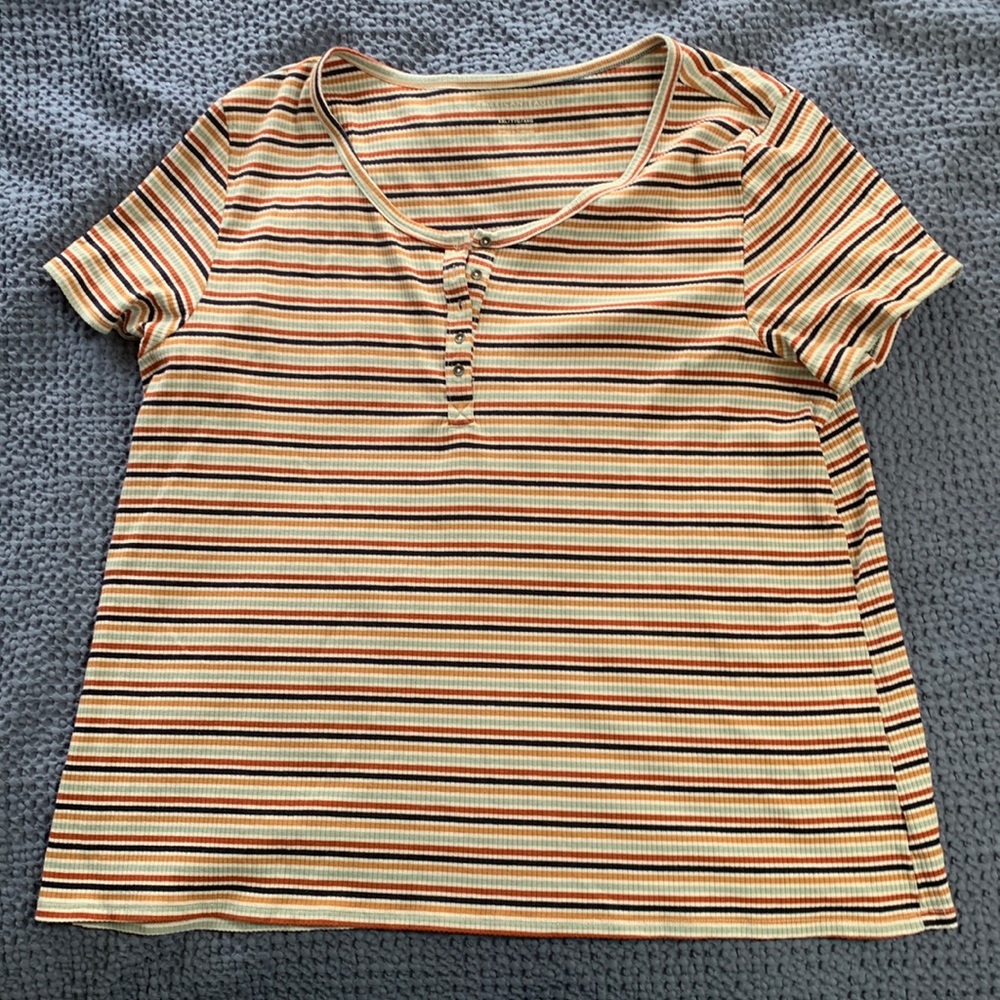 New American Eagle Top Size XXL